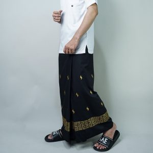 Sarung Pria Premium Dewasa Bordir Timbul Gold Hitam Dewasa Bahan Katun